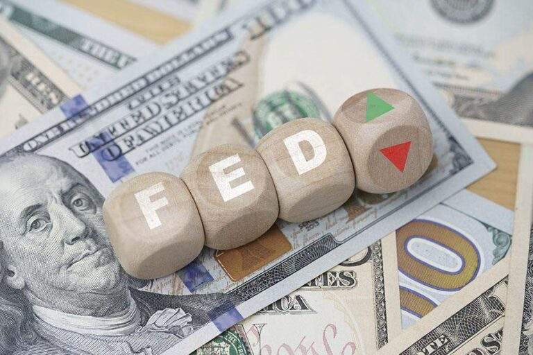 ما هي تأثيرات أسعار الفائدة على سوق الأسهم؟