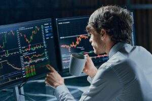 ما هي روبوتات التداول التي تعمل بالذكاء الاصطناعي ؟