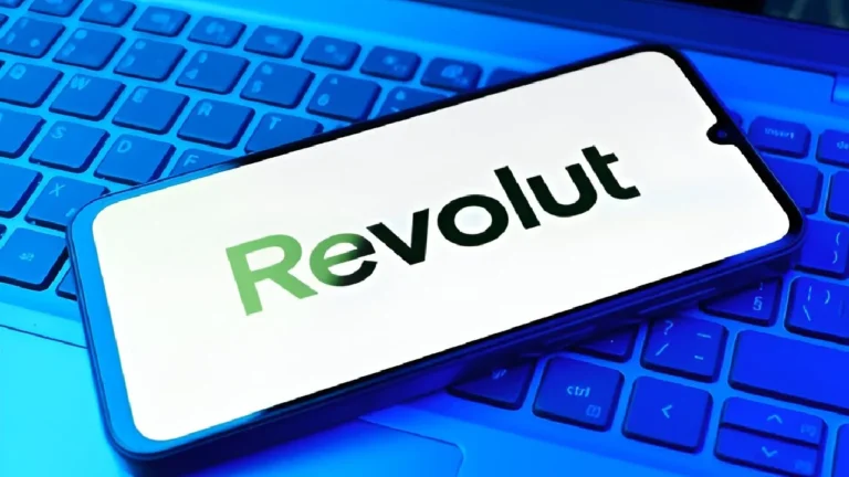 ما هي ريفولوت ( Revolut ) ؟