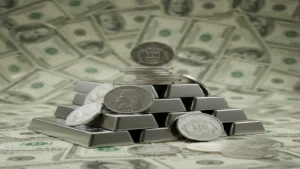 الفضة تقترب من 70 دولارًا مدعومة بتوترات جيوسياسية وطلب الملاذ الآمن