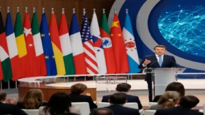 ماكرون يدعو لاستثمارات صينية أكبر ويهاجم الرسوم الجمركية الأمريكية على أوروبا