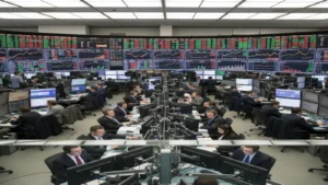 العقود الآجلة للأسهم الأمريكية تتراجع بحذر بعد قرار المحكمة العليا بشأن الرسوم