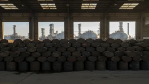 خام غرب تكساس يتماسك فوق 63 دولارًا وسط محادثات إيران وأوبك+