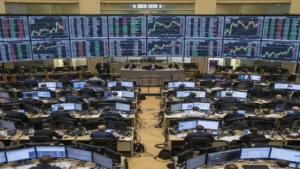 الأسهم الأوروبية ترتفع مع تحسين توقعات أرباح الشركات وتراجع مخاوف الذكاء الاصطناعي