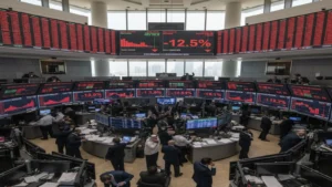 مؤشرات الإمارات تهبط بقوة في أول تداول بعد الهجمات الإيرانية