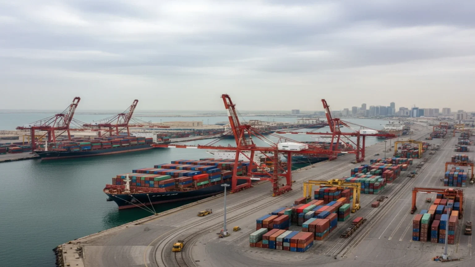 هبوط بورصتي الإمارات مع تصاعد التوتر بين أمريكا وإيران