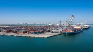 الصادرات السعودية غير النفطية ترتفع 15% إلى 624 مليار ريال في 2025