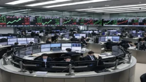 المؤشر نيكي يرتفع بدعم جهود إعادة فتح مضيق هرمز لشحن النفط