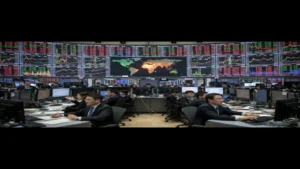 تباين أداء الأسهم الآسيوية مع تصاعد التوترات حول إيران وأسعار النفط