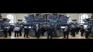 دويتشه بنك يتوقع وصول مؤشر S&P 500 إلى 8000 بنهاية 2026