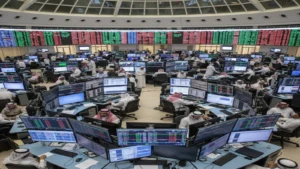 تراجع أسواق الخليج مع توترات الشرق الأوسط واستقرار السوق السعودية